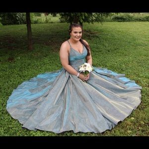 Sherri hill prom dress